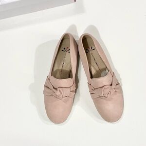 New Isaac Mizrahi Knotted Espadrilles